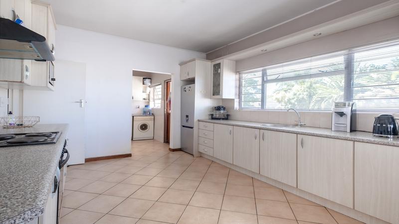 5 Bedroom Property for Sale in Parow North Western Cape